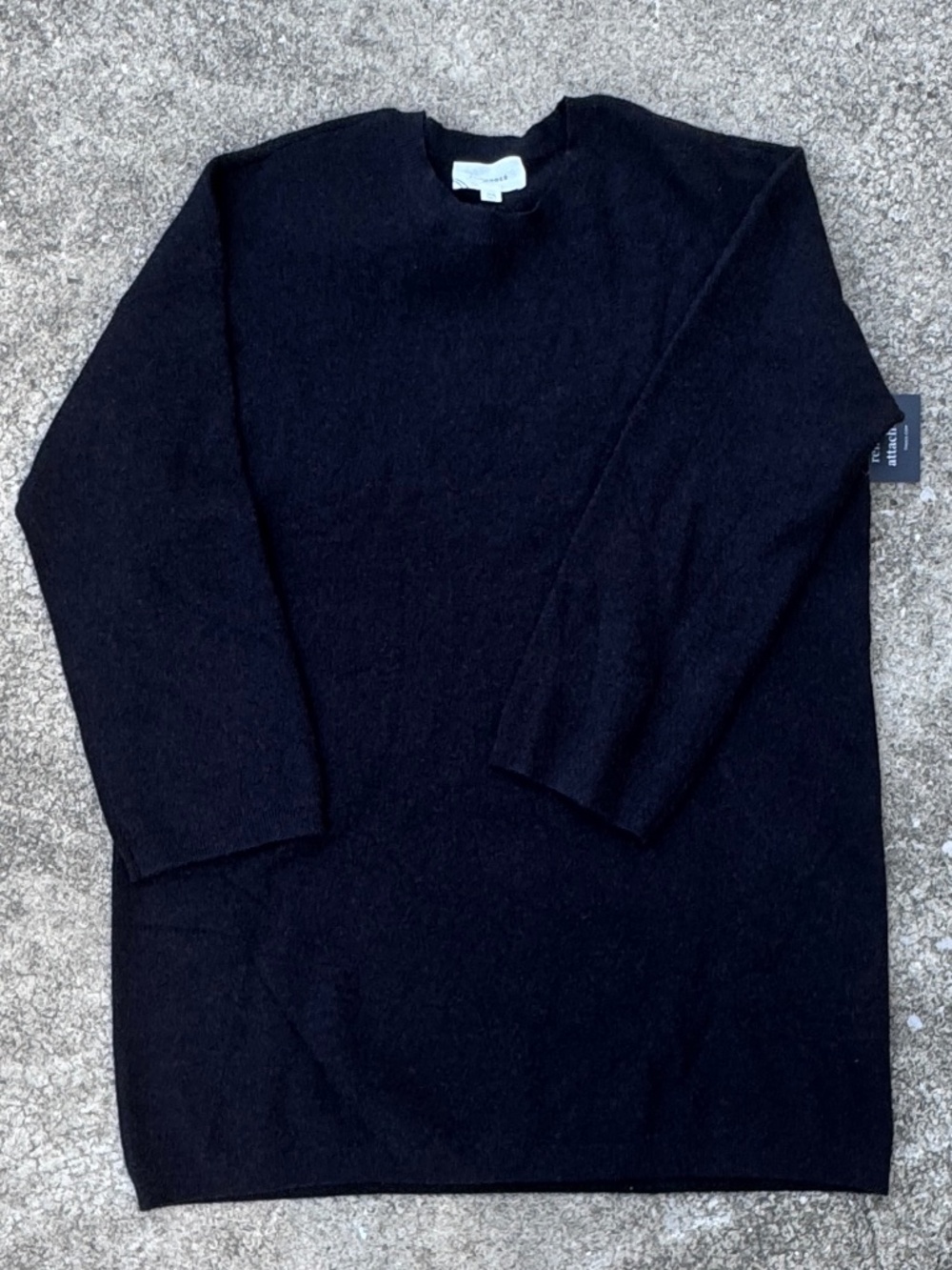 (XXL) POMANDER PLACE Noir Vivianne Crewneck Long Sleeved Shimmery Sweater Dress